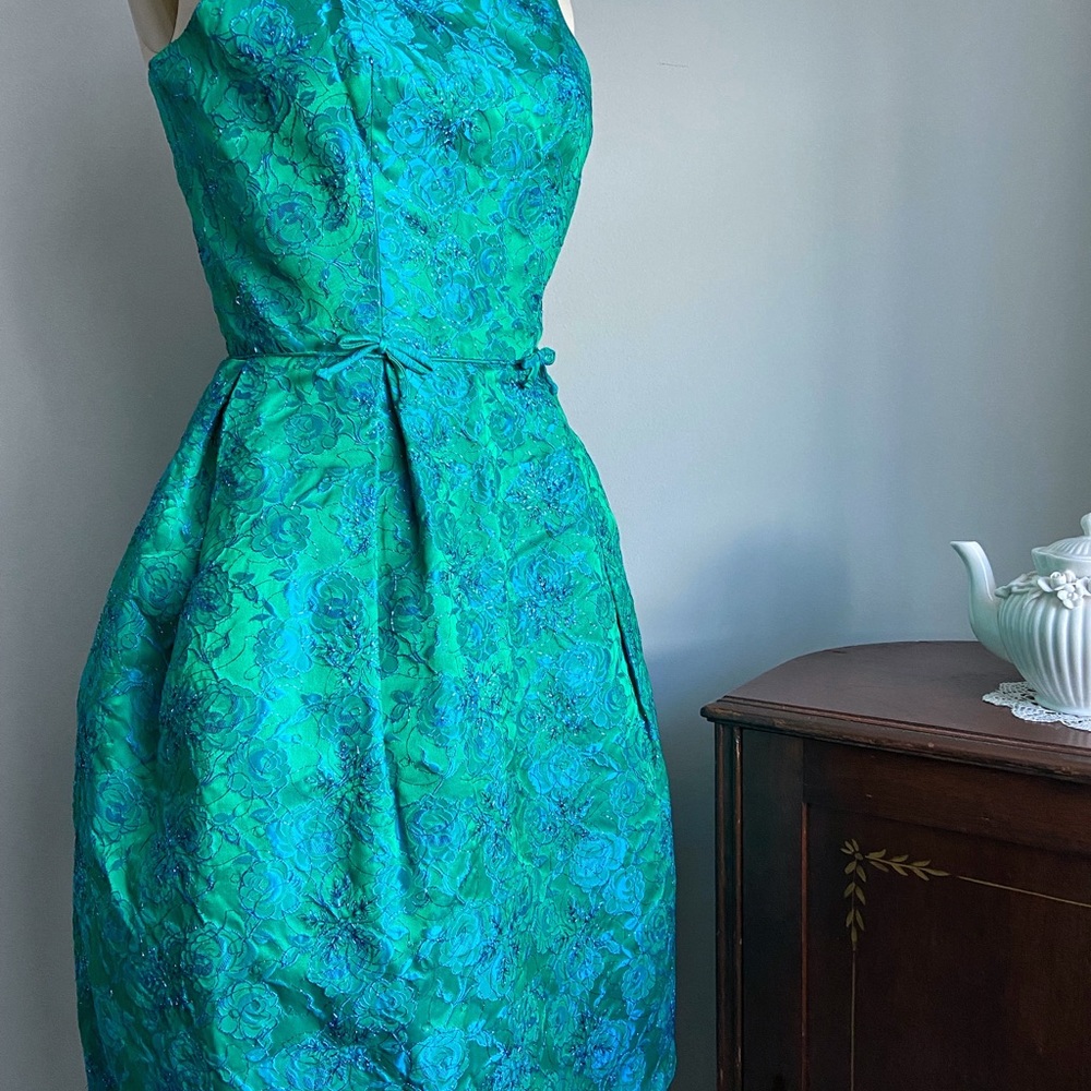 💚SOLD💚Vintage 1955-1963 Union label satin cocktail dress - Picture 2 of 14